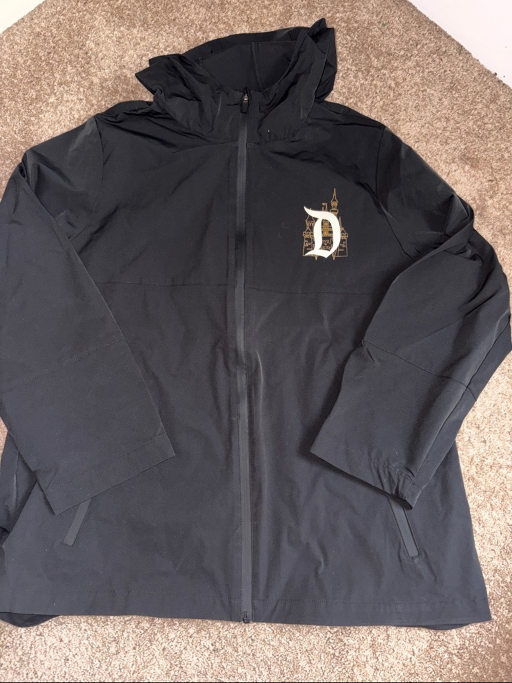 NWT Disneyland 70th Anniversary "Nostalgia" Rain Jacket - Size XL vacation comfy